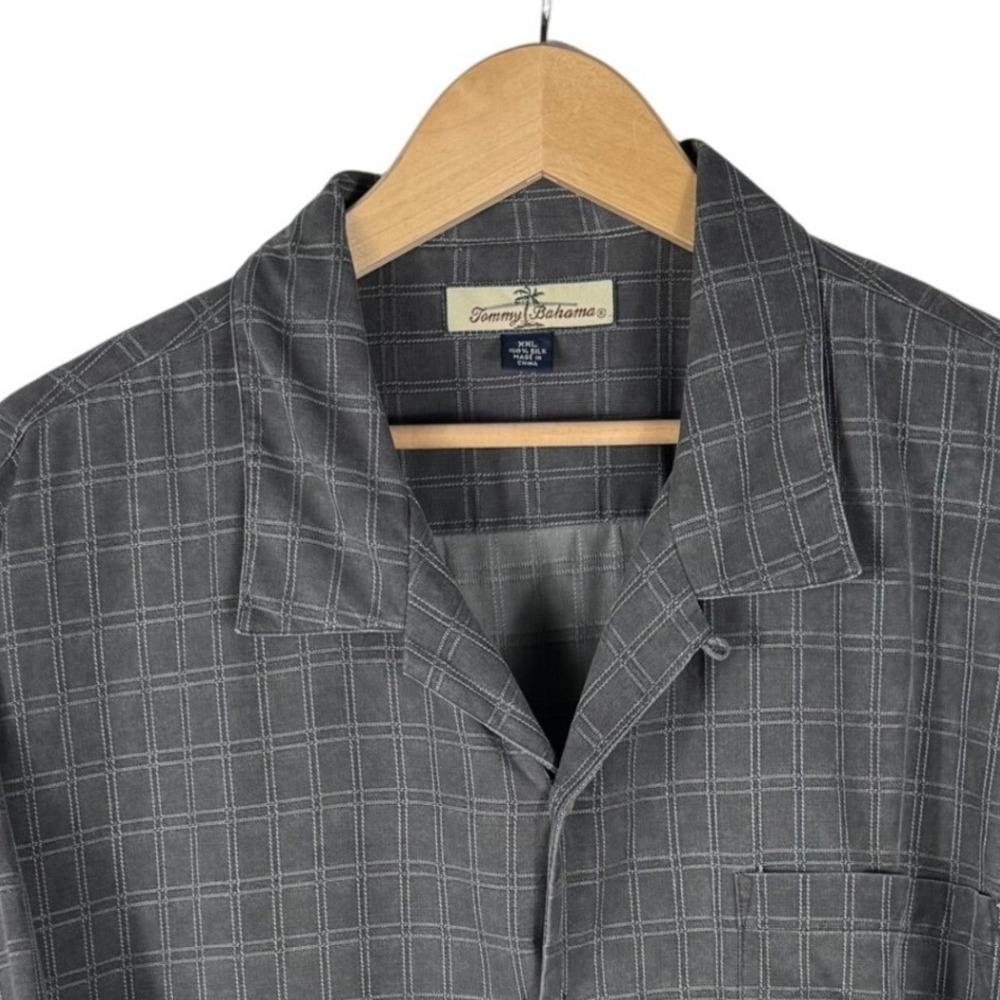 Tommy Bahama Mens Silk Grid Short Sleeve Camp Shirt Mens XXL Grey Button Up
